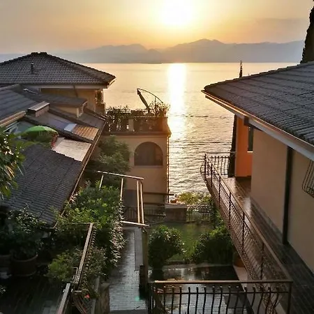 Bellavista Eremitaggio Apartment Torri Del Benaco Exterior photo